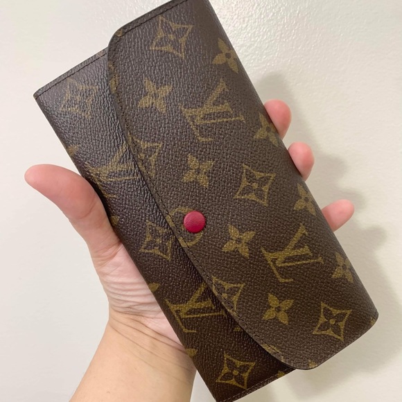 LV Emilie Wallet πΊπΊπΊ - Picture 2 of 12